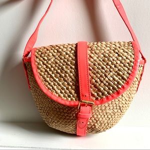 💜sold💜Marc by Marc straw summer Messenger